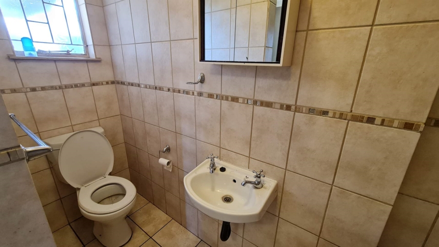 To Let 1 Bedroom Property for Rent in Wilgehof Free State